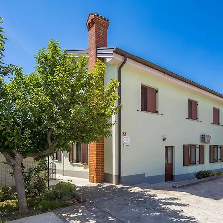 Apartma Edi